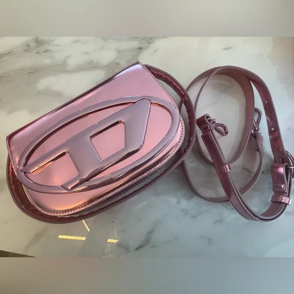 Diesel 1DR Metallic Pink Shoulder Bag - Picture 2 of 4